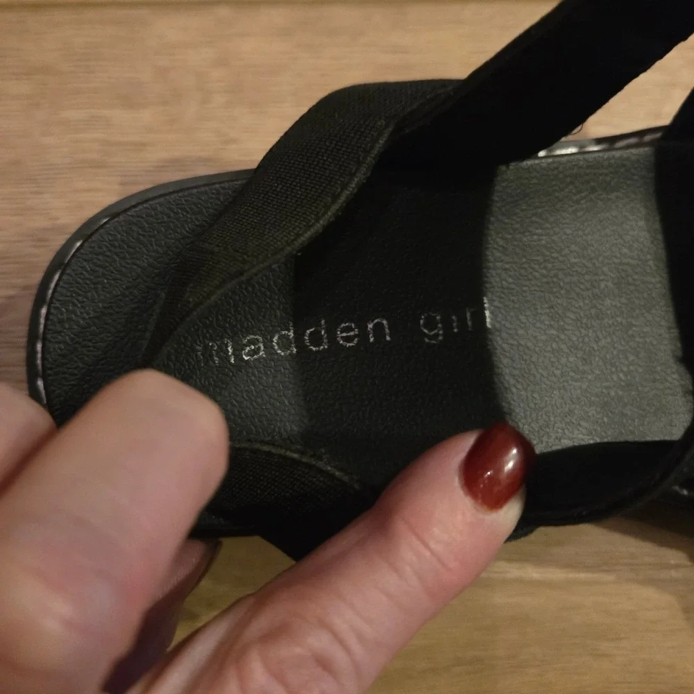 Madden Girl madden girl