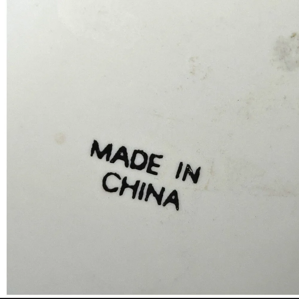 Unbranded vintage ceramic