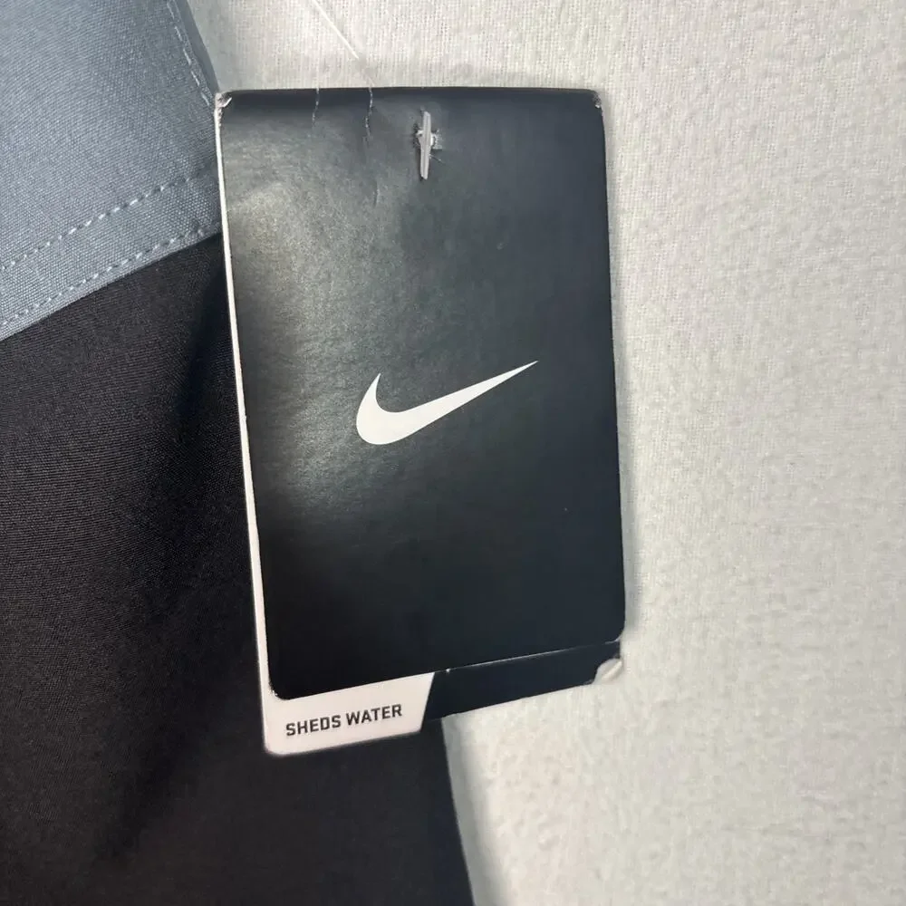 Nike men black