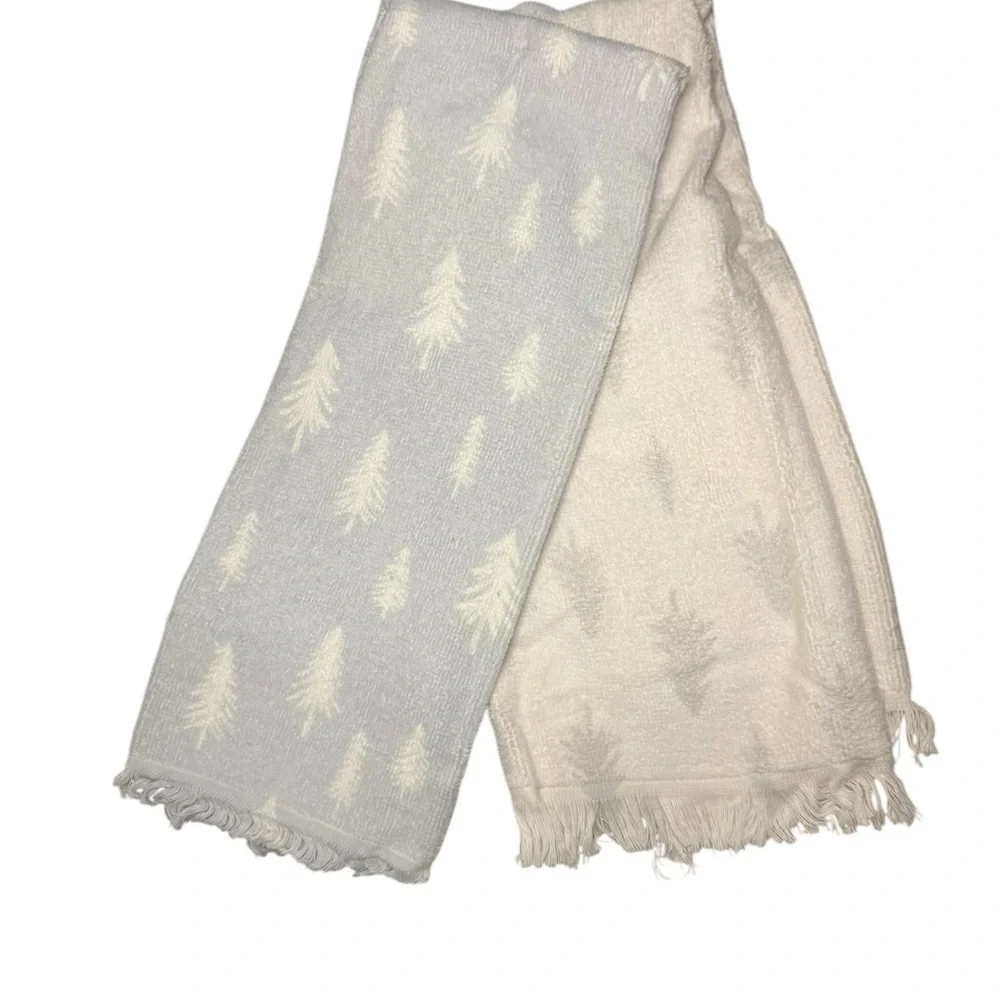 Target Wondershop 2 pk Scattered Trees Hand Towels Gray/White