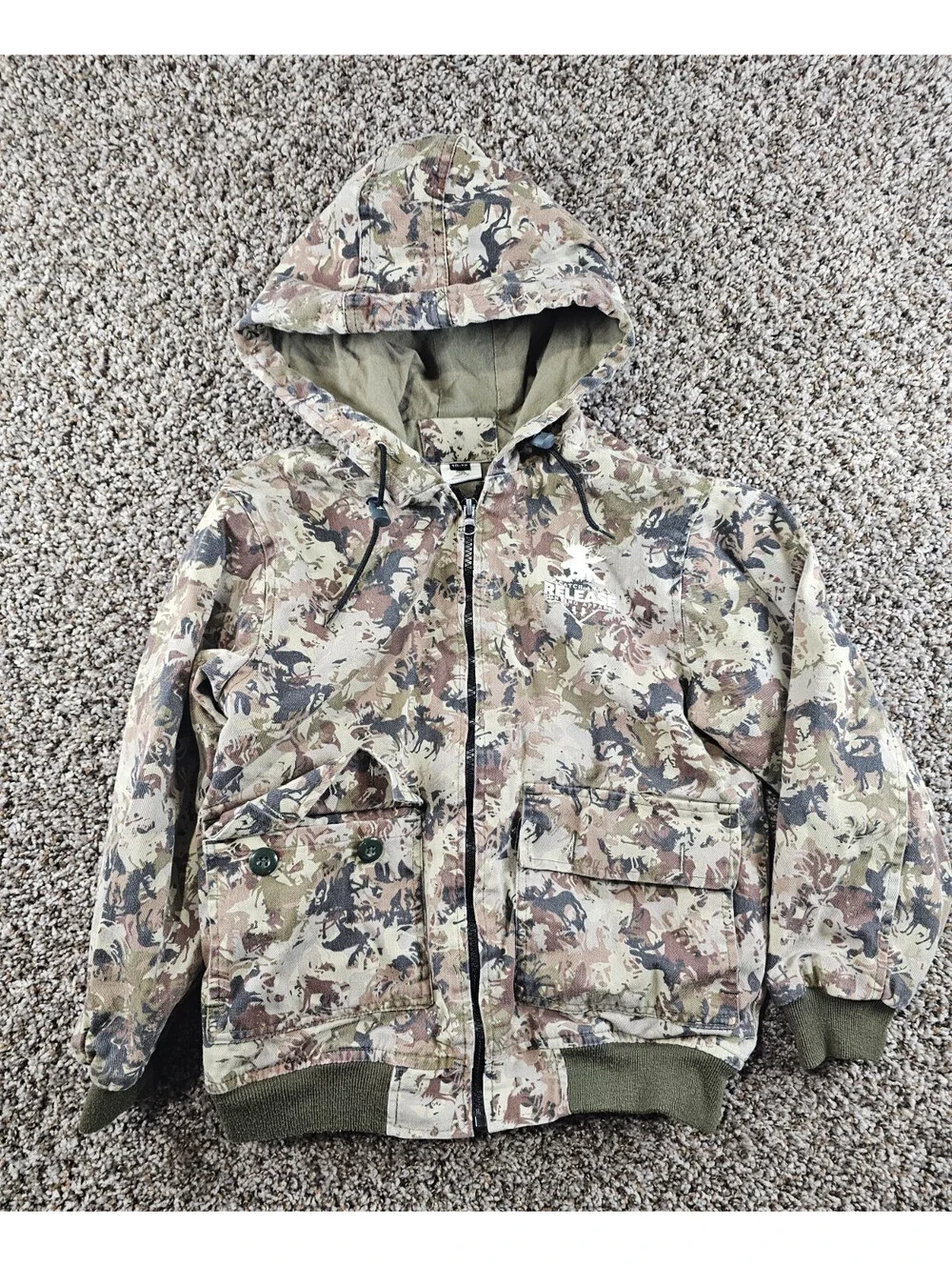 Catch and Release Hunting Apparel Boys Sz 10-12 Zip Up Camo Coat