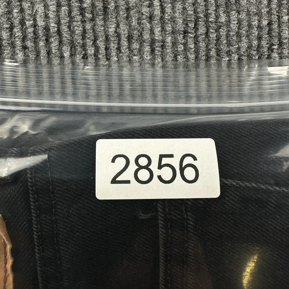 Levis 550 Relaxed Fit Jeans Mens 48x28 Black Denim Tapered Leg 100% Cotton 2856