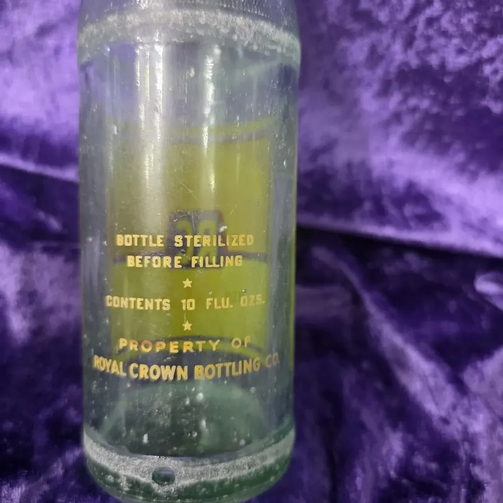 Vintage 1954 Royal Crown RC Cola 10 oz ACL Soda Bottle Owens Illinois Glass