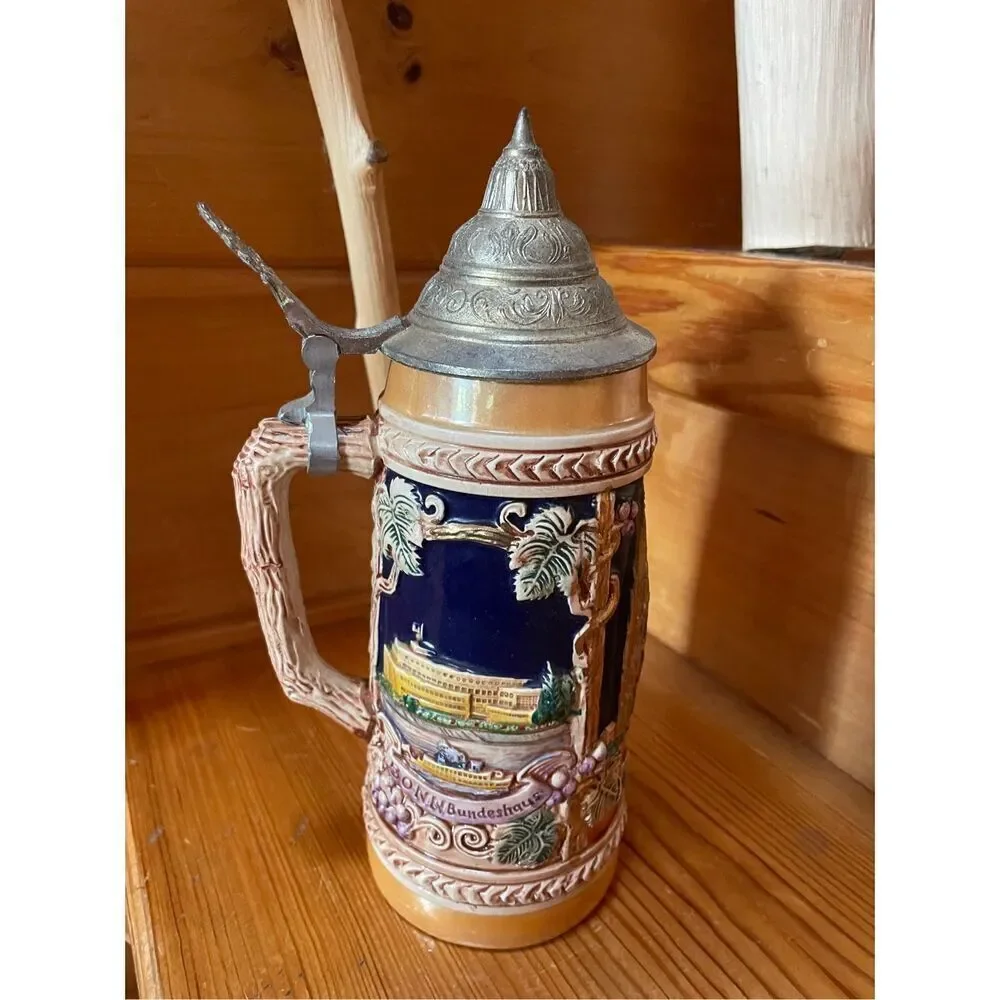 VINTAGE GERMAN LIDDED TALL BEER MUG STEIN KOLN