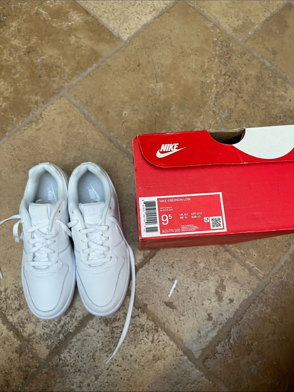 Nike Kids White Low-Top Sneakers - Classic All-White