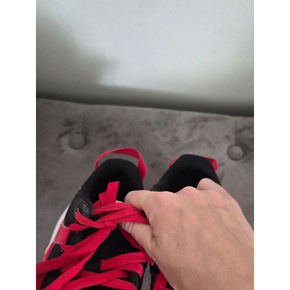 Nike youth athletic