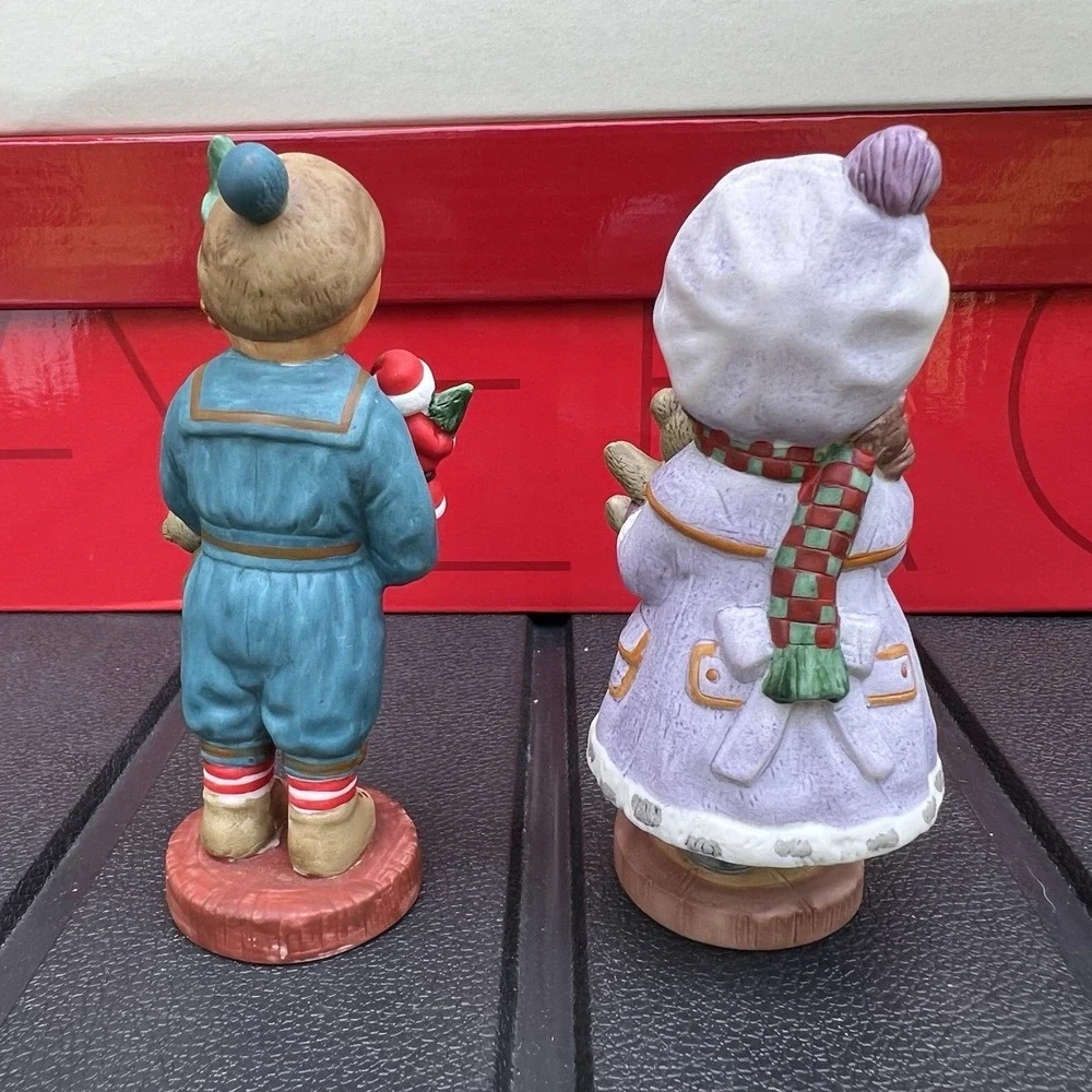 Vtg Giordano From The Attic Georgi & Vanessa Figurine Christmas Decor Hand Paint