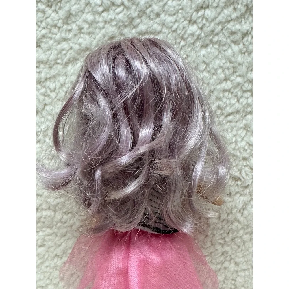 Barbie complementing styled