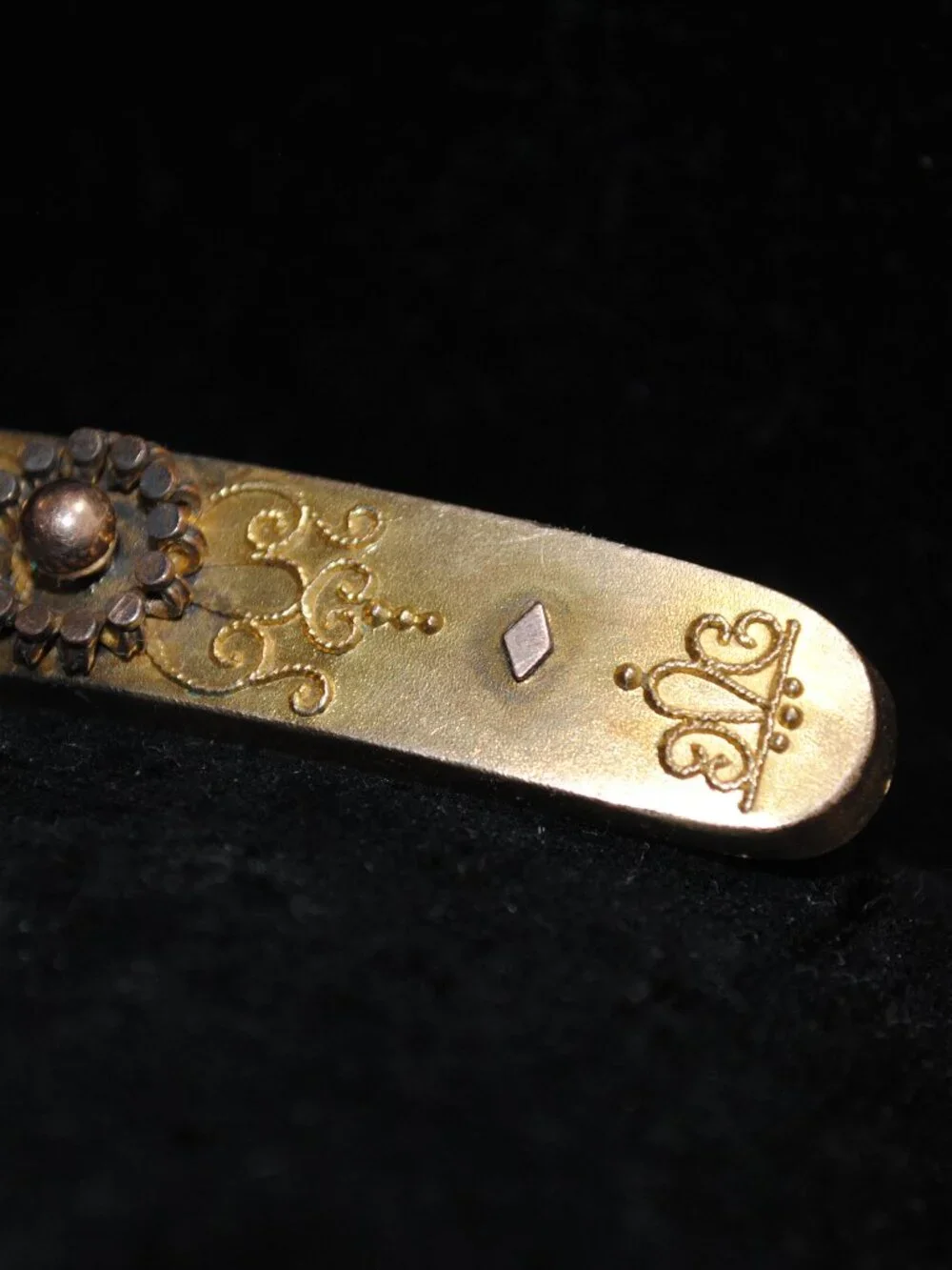 Antique Victorian Brass Bar Pin / Brooch with Filigree Design