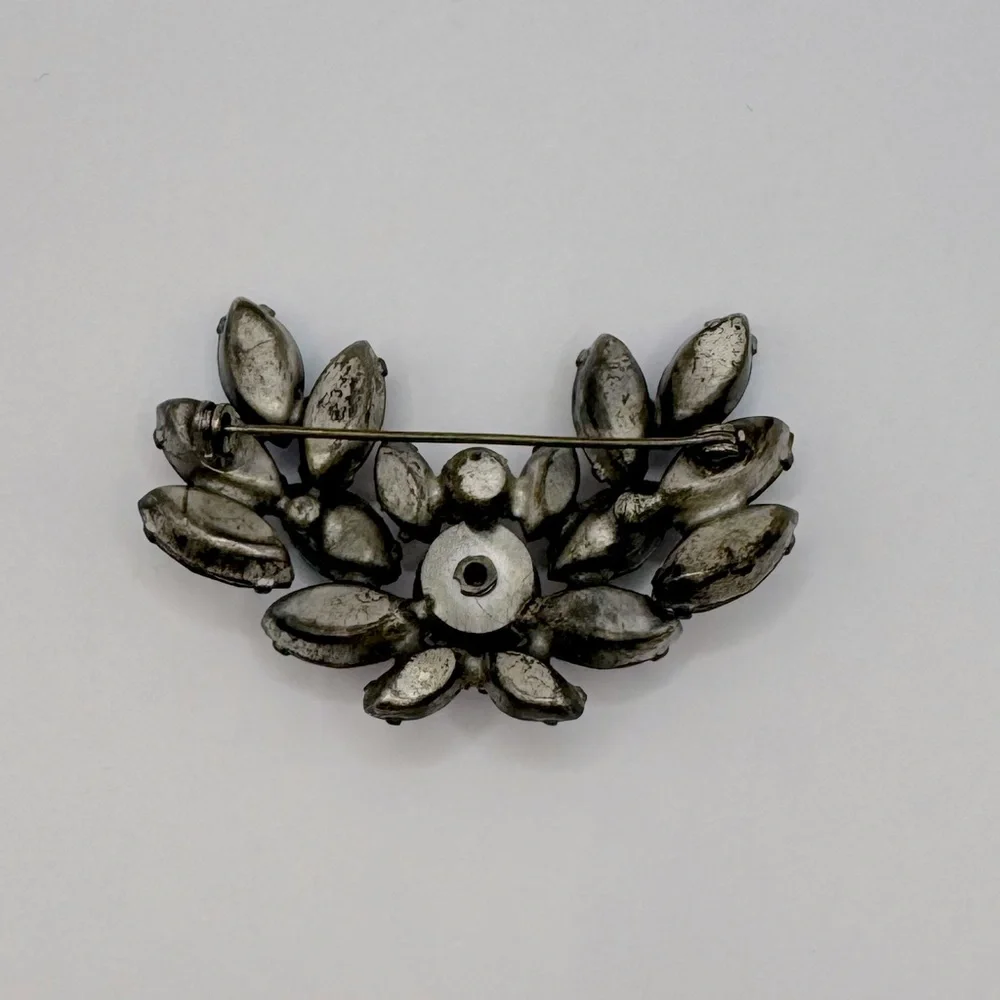 VINTAGE Purple Crystal Brooch