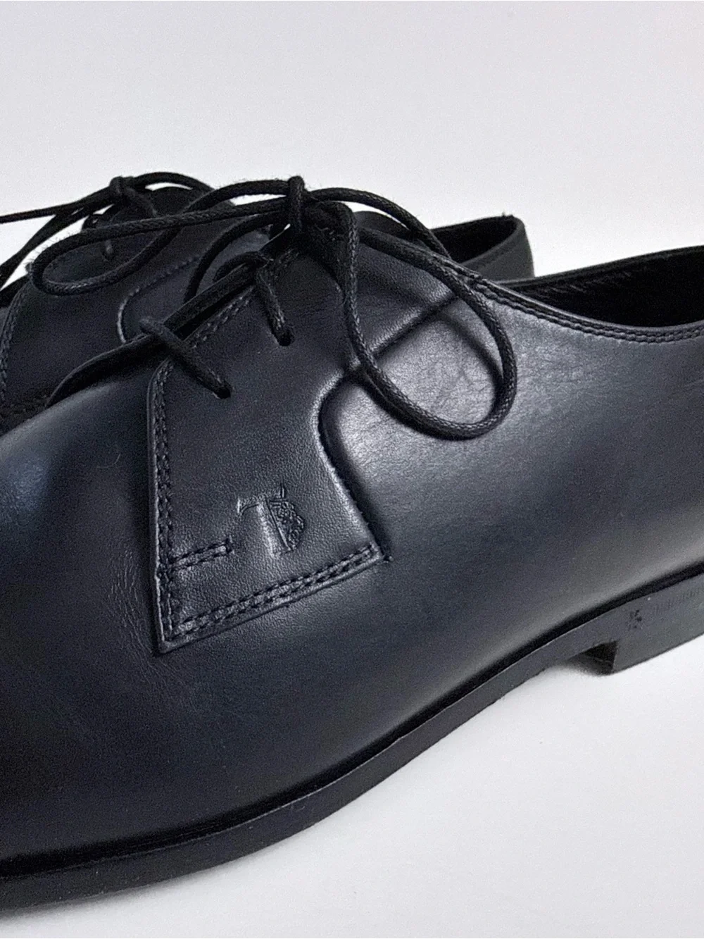 Tods smooth leather