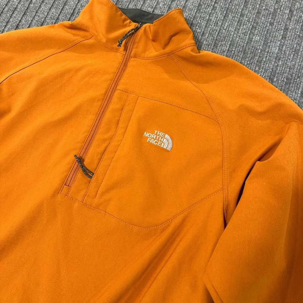 The North Face‎ 1/4 Zip Pullover