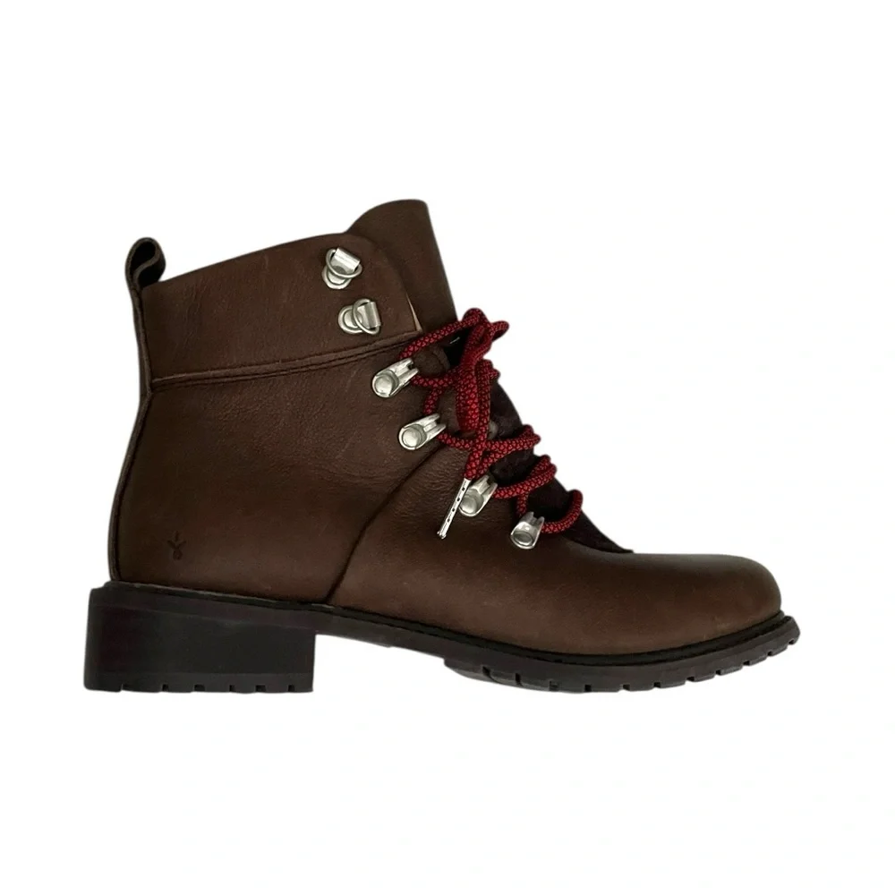 Emu leather lined