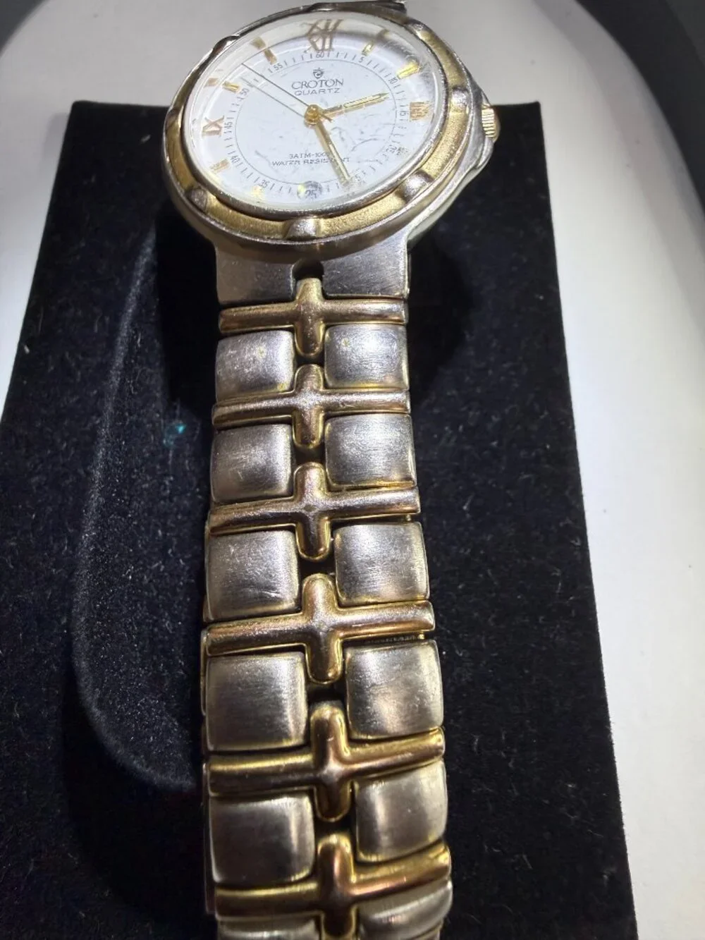 Croton vintage quartz