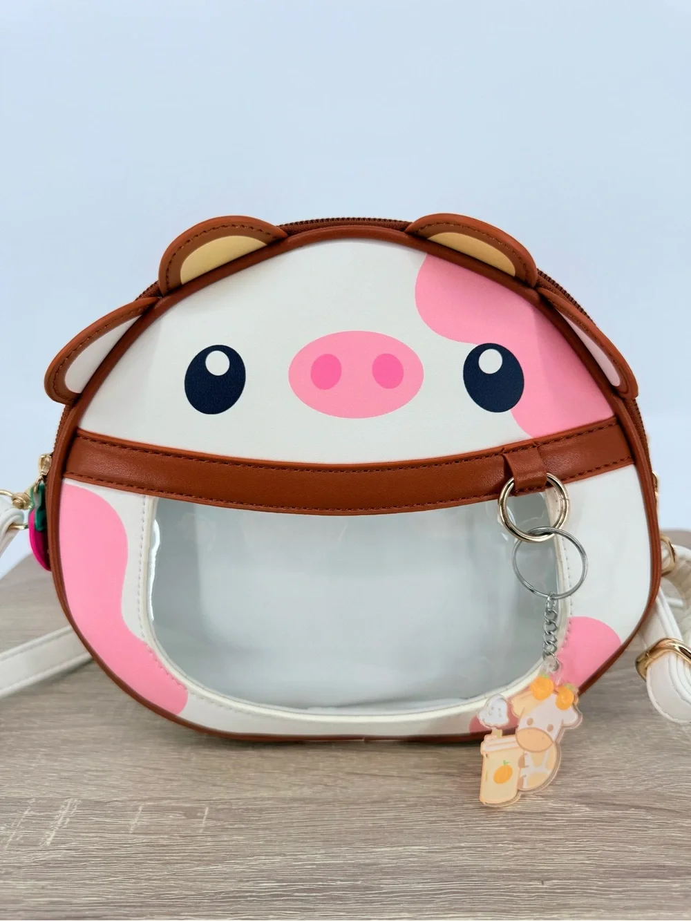 Pwuffy panel straps bag