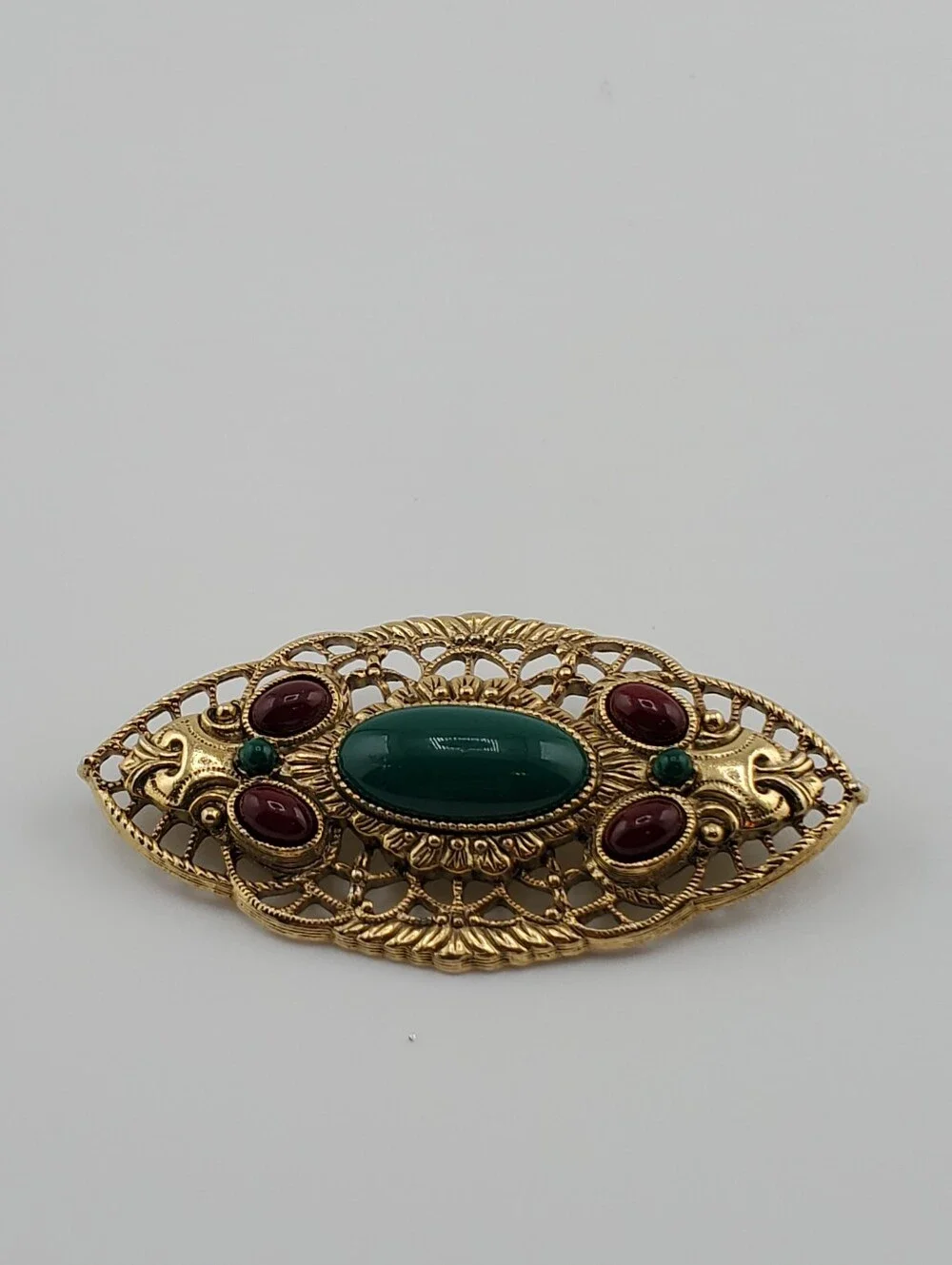 1928 Burgundy And Green Brooch
