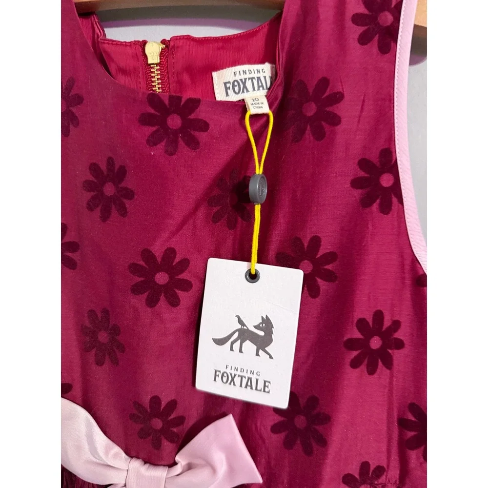 Finding Foxtale delightful floral