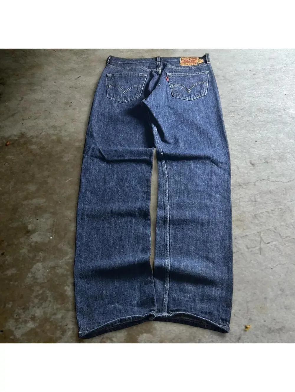 Levis measures 34x32