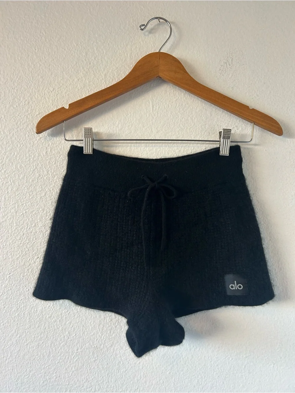 ALO Yoga good preowned