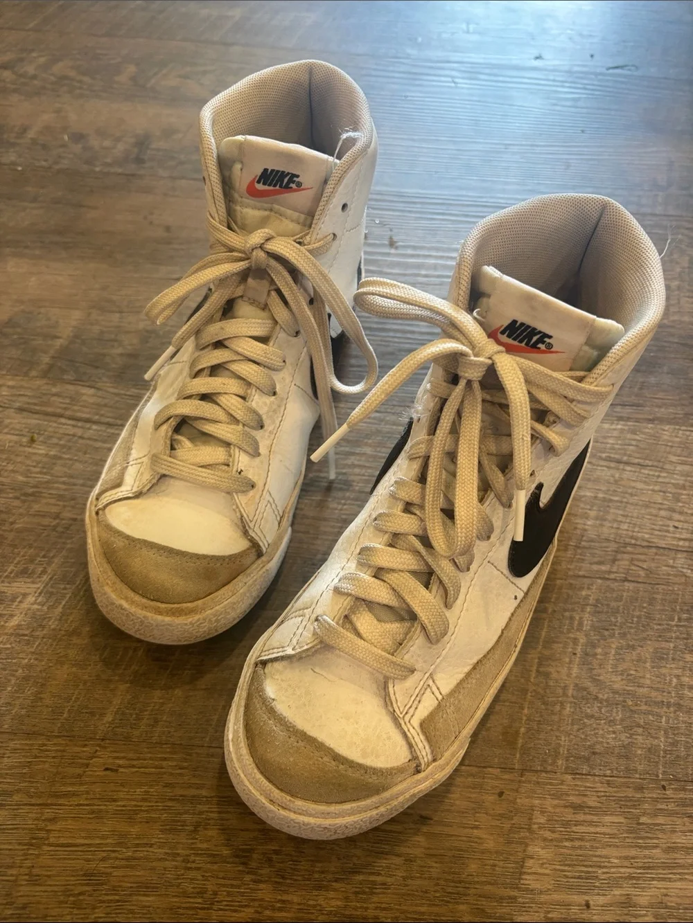 Nike white  High-Top blazers
