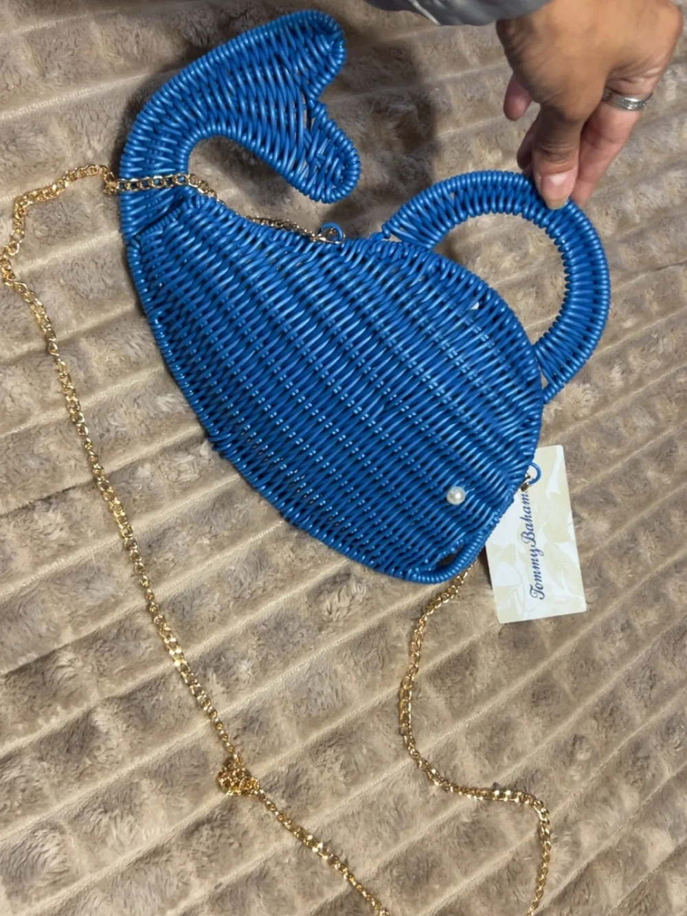 NWT - Tommy Bahama Blue Woven Heart-Shaped Crossbody