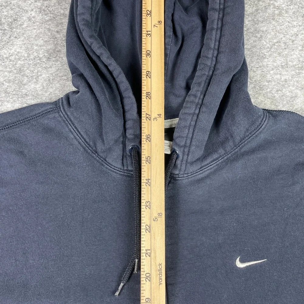 Nike shipping fleece