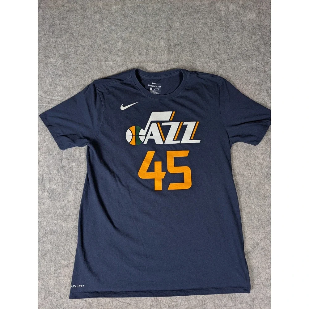 Nike represent 801