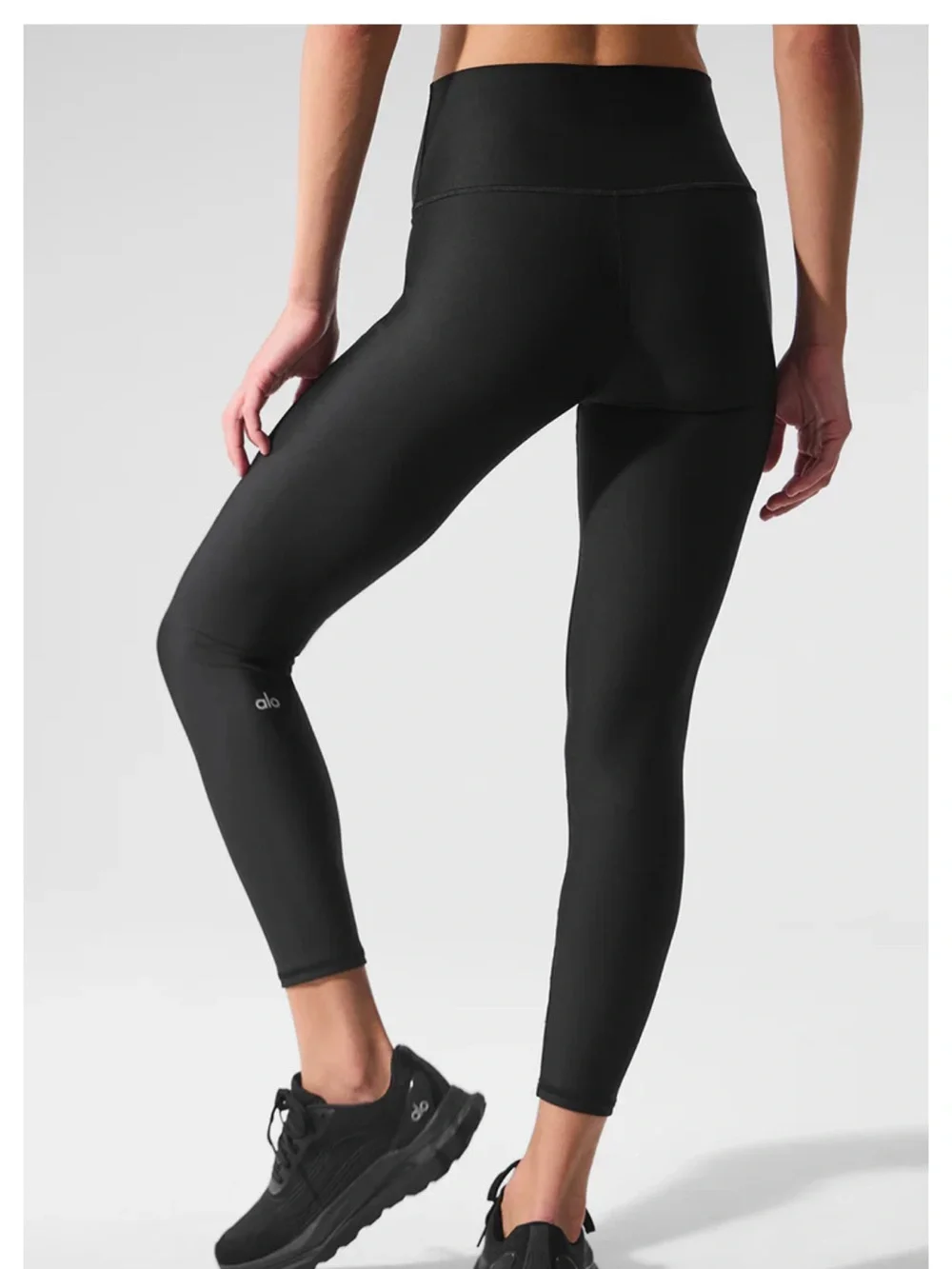 ALO Yoga never worn