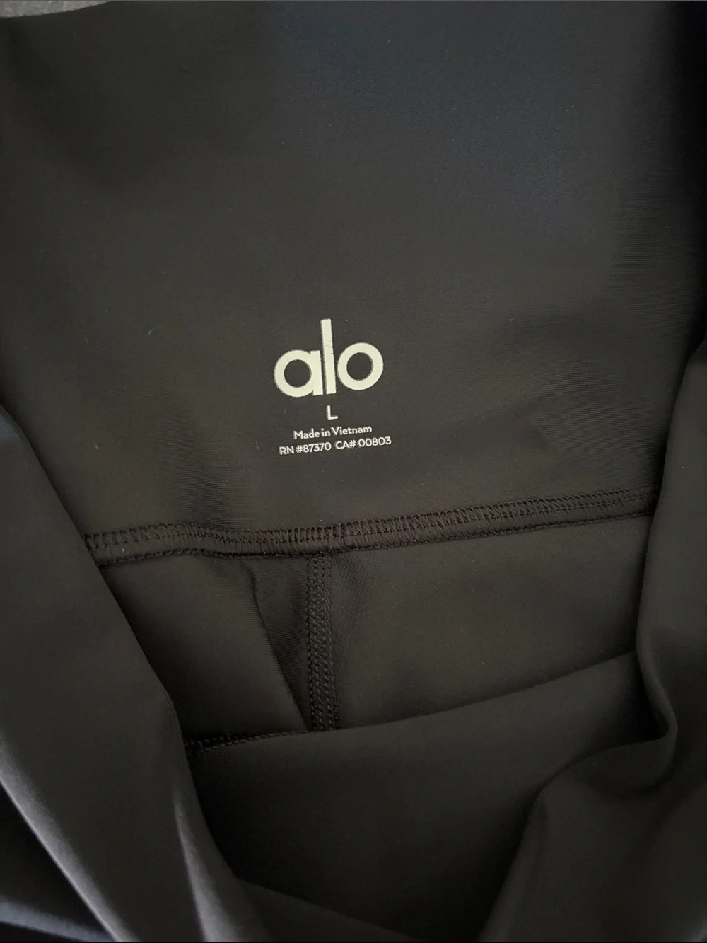 ALO Yoga never worn