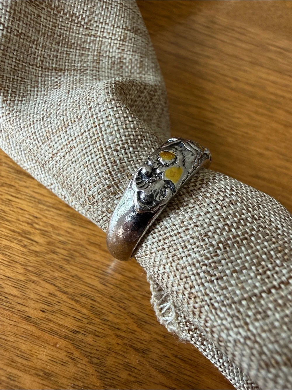 Vintage style 750/925 ring