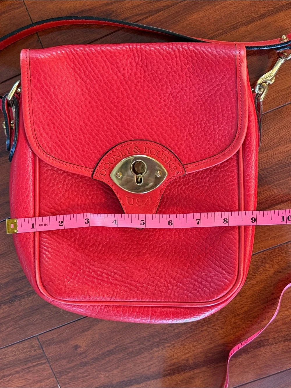 Vintage Dooney & Bourke Red Pebbled Leather Turn-Lock Crossbody
