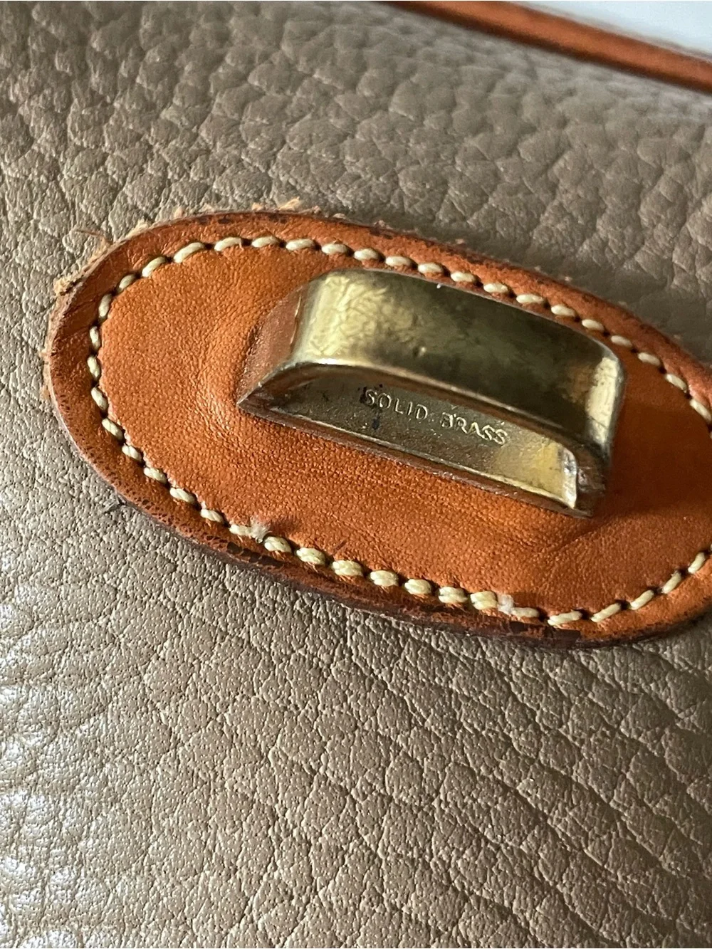 Dooney & Bourke form strap