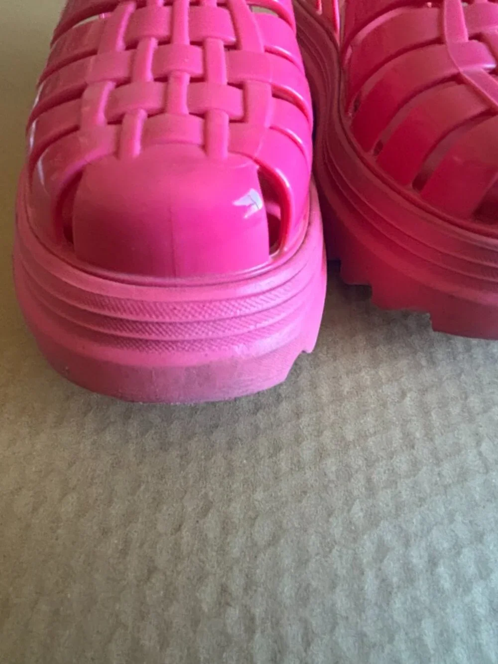 Melissa meet new