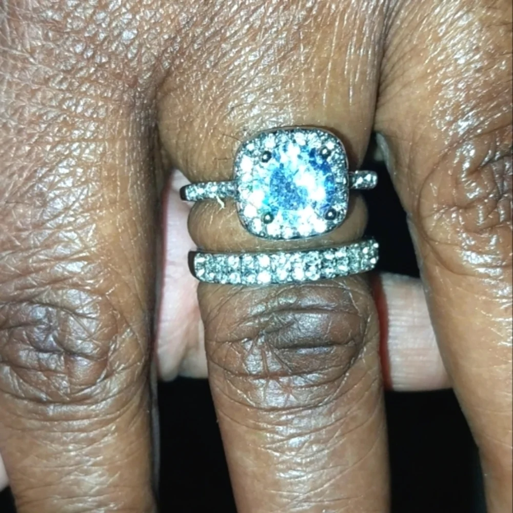 boutique simulated diamonds