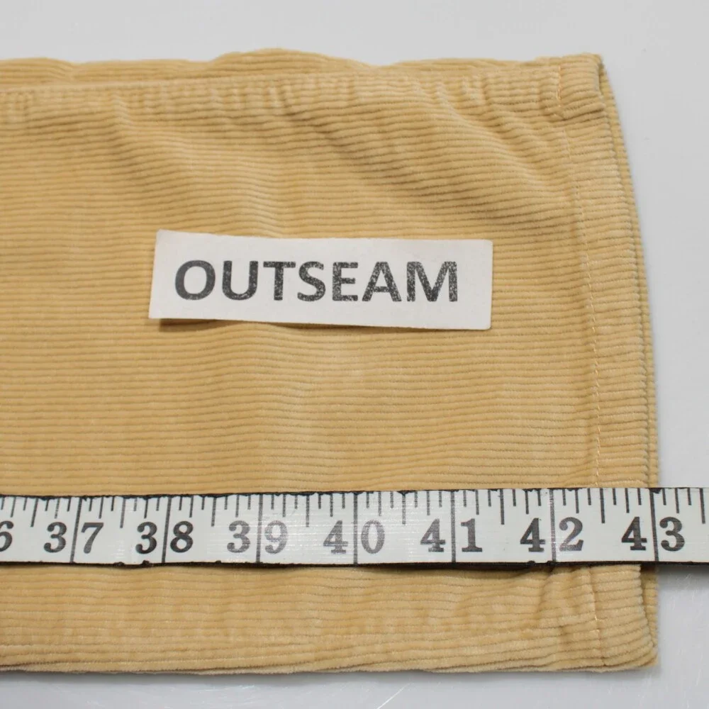 Jacob Cohen NWT 5 Pocket Jean Cut Corduroy Pants Size 34 US Bard in Yellow