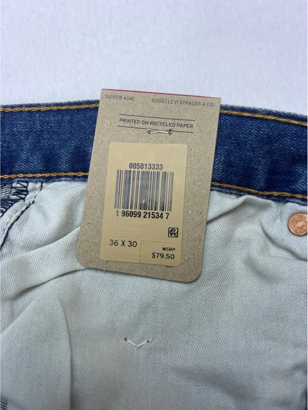 Levis these levi