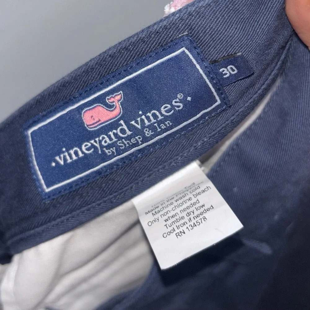 Vineyard Vines versatile style