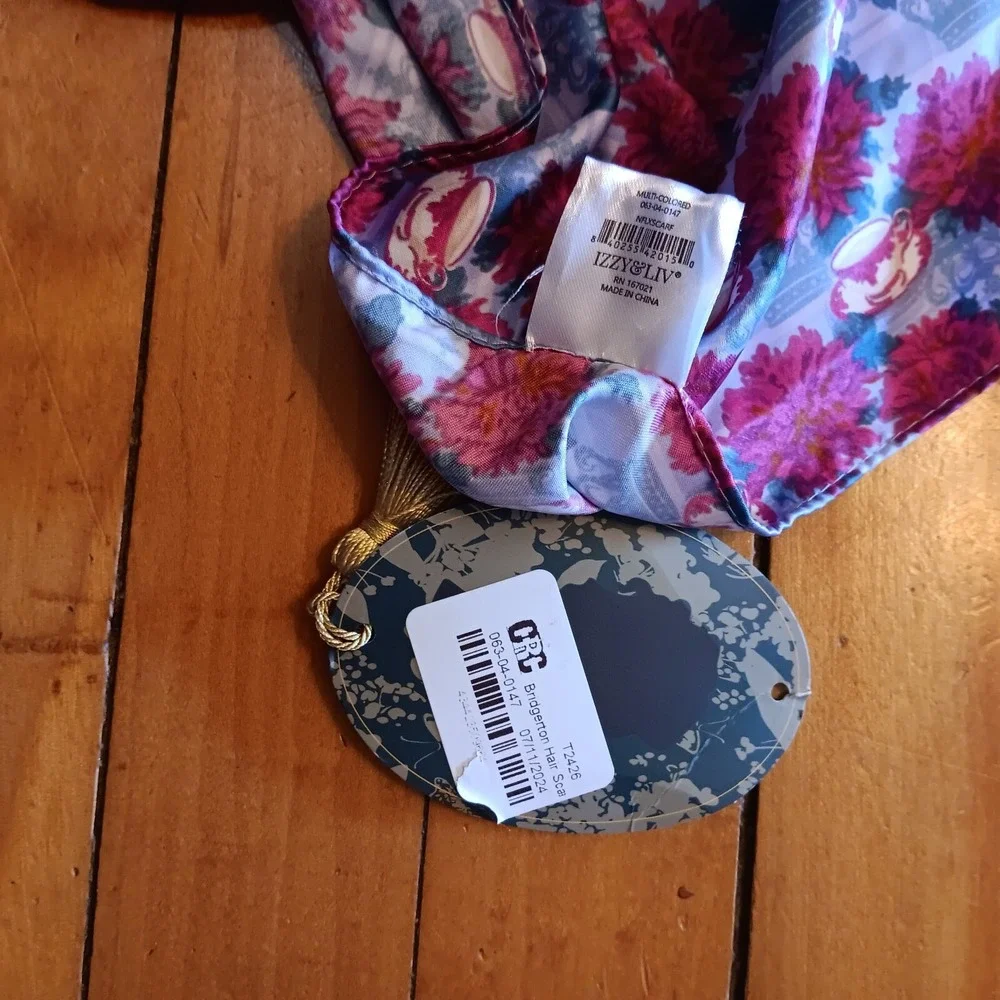 Izzy & Liv Bridgerton teacups satin tag