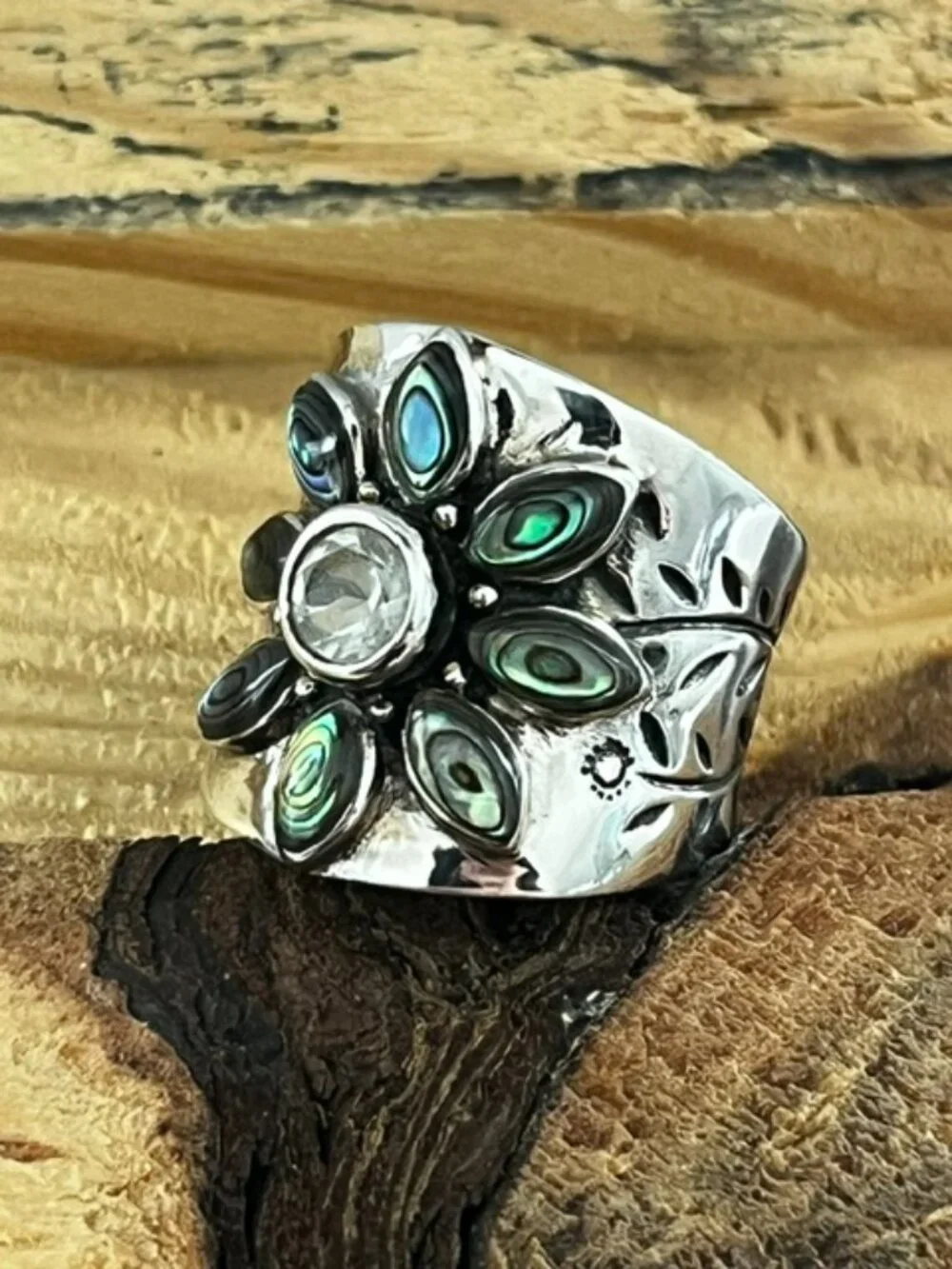 925 Sterling Silver Abalone Ring Floral Rhinestone Accent Chunky Wide Band Sz 7