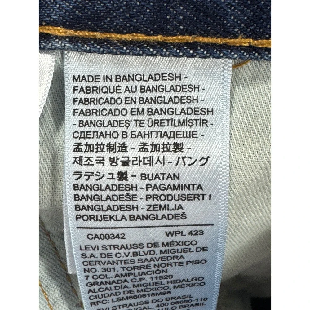Levis levi 578