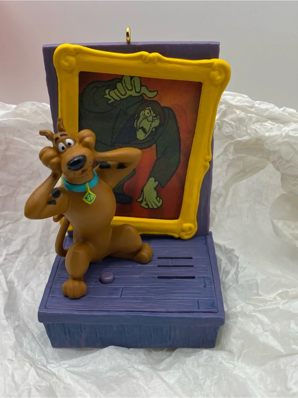 Scooby-Doo Framed Holiday Ornament - Purple & Yellow