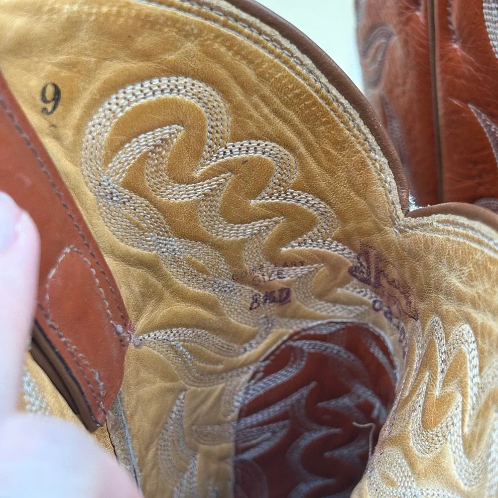 Justin Boots style wear professional