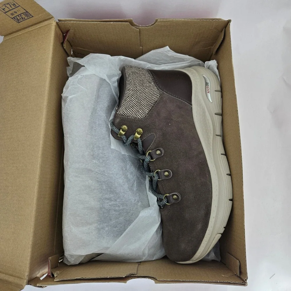 Skechers Arch Fit Extraordinary 167324 Chocolate Brown Suede‎ Boots Womens 10