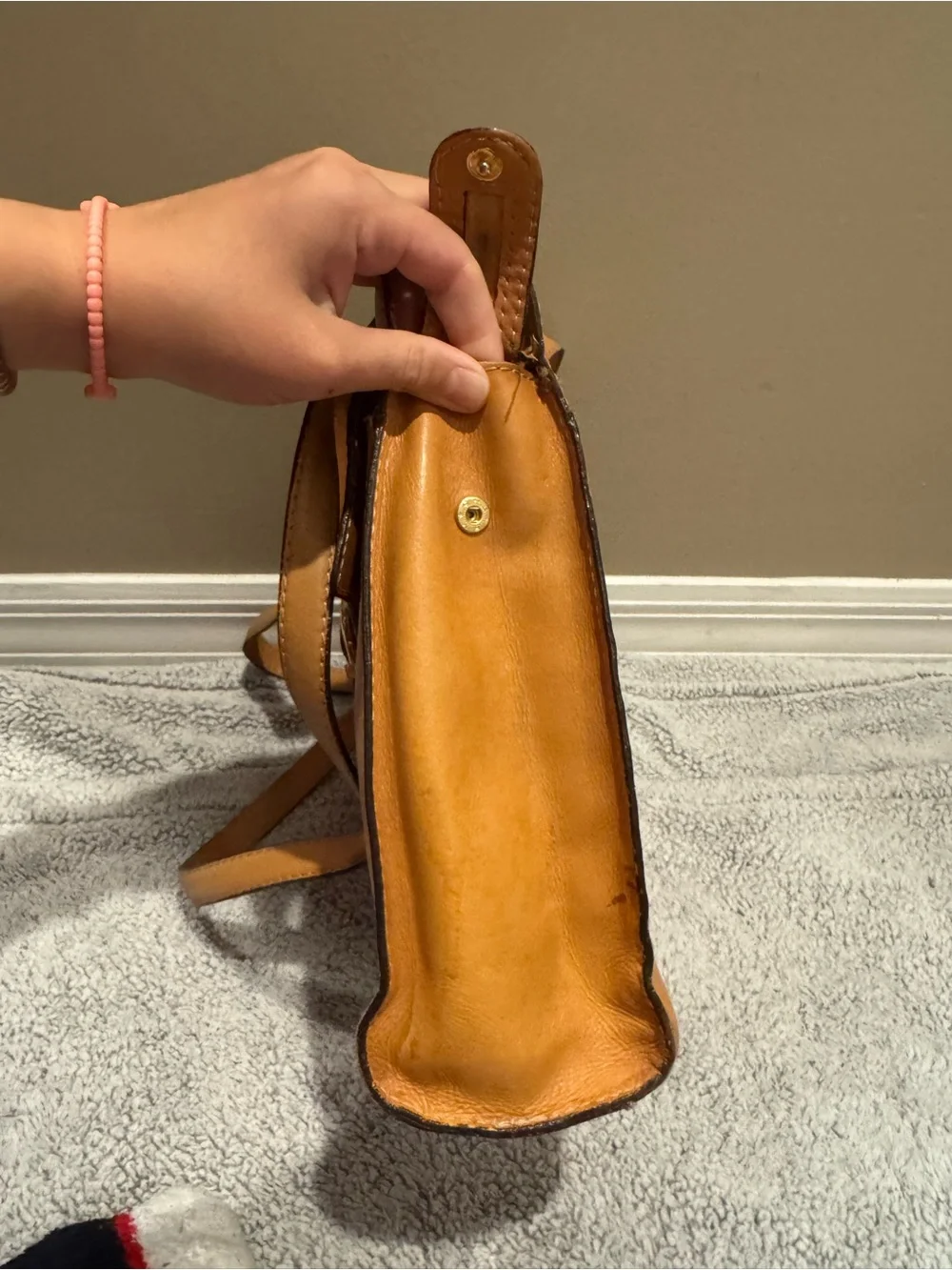 Vintage Etienne Aigner Leather Shoulder Bag in Tan by