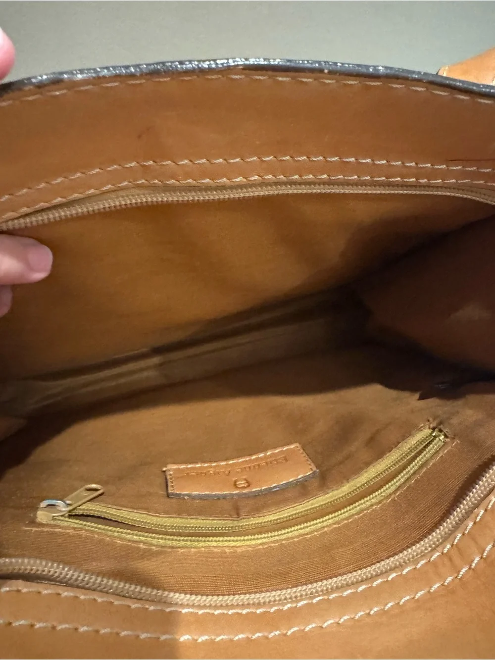 Vintage Etienne Aigner Leather Shoulder Bag in Tan by