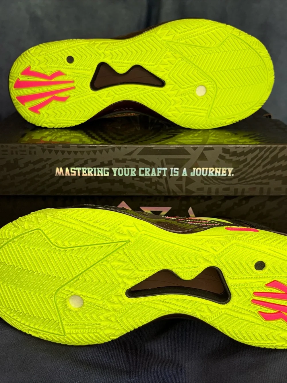 Anta footwear traction