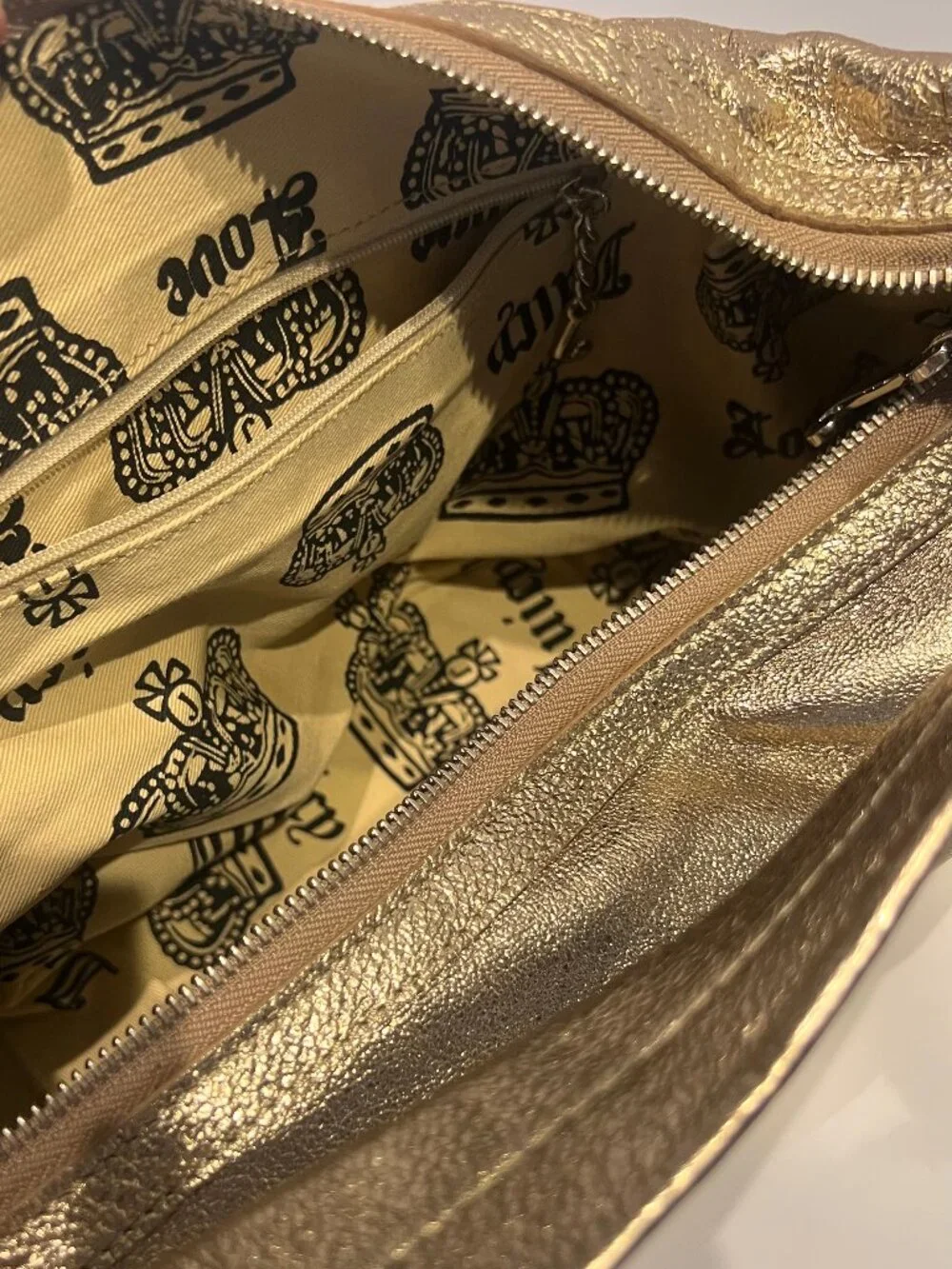 Juicy Couture super cute