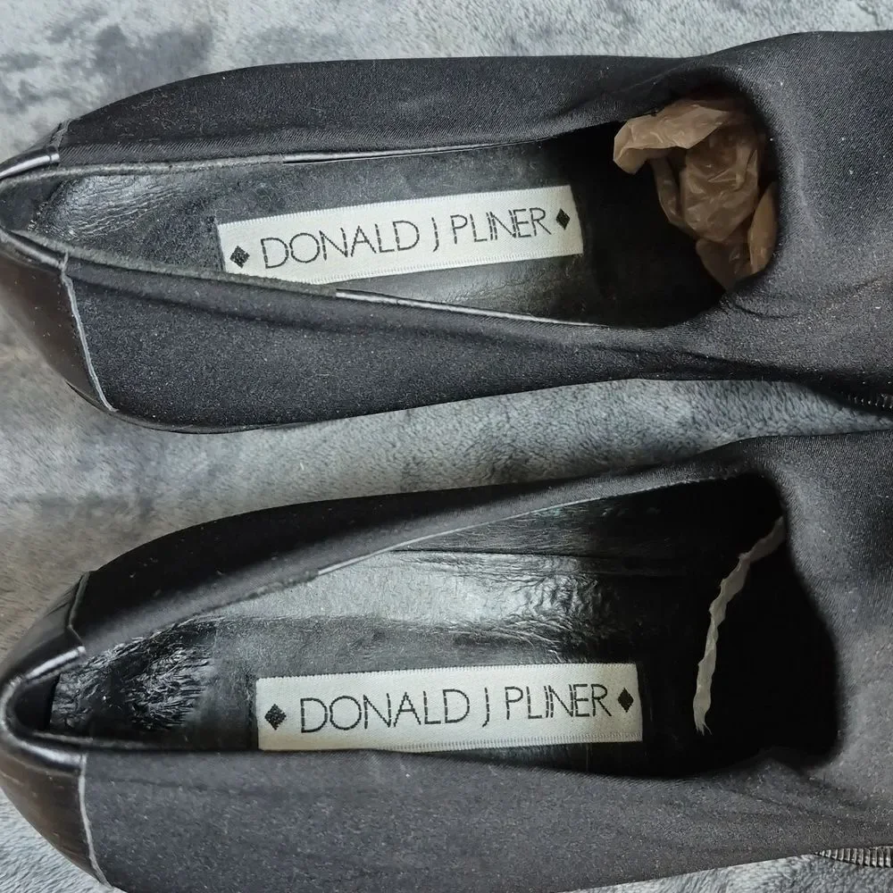 Donald J. Pliner donald pliner
