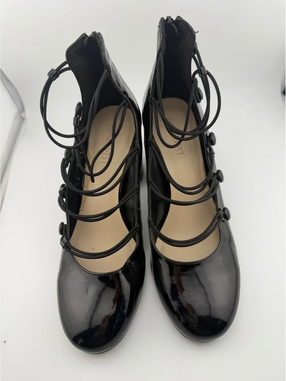 Nine West *some light
