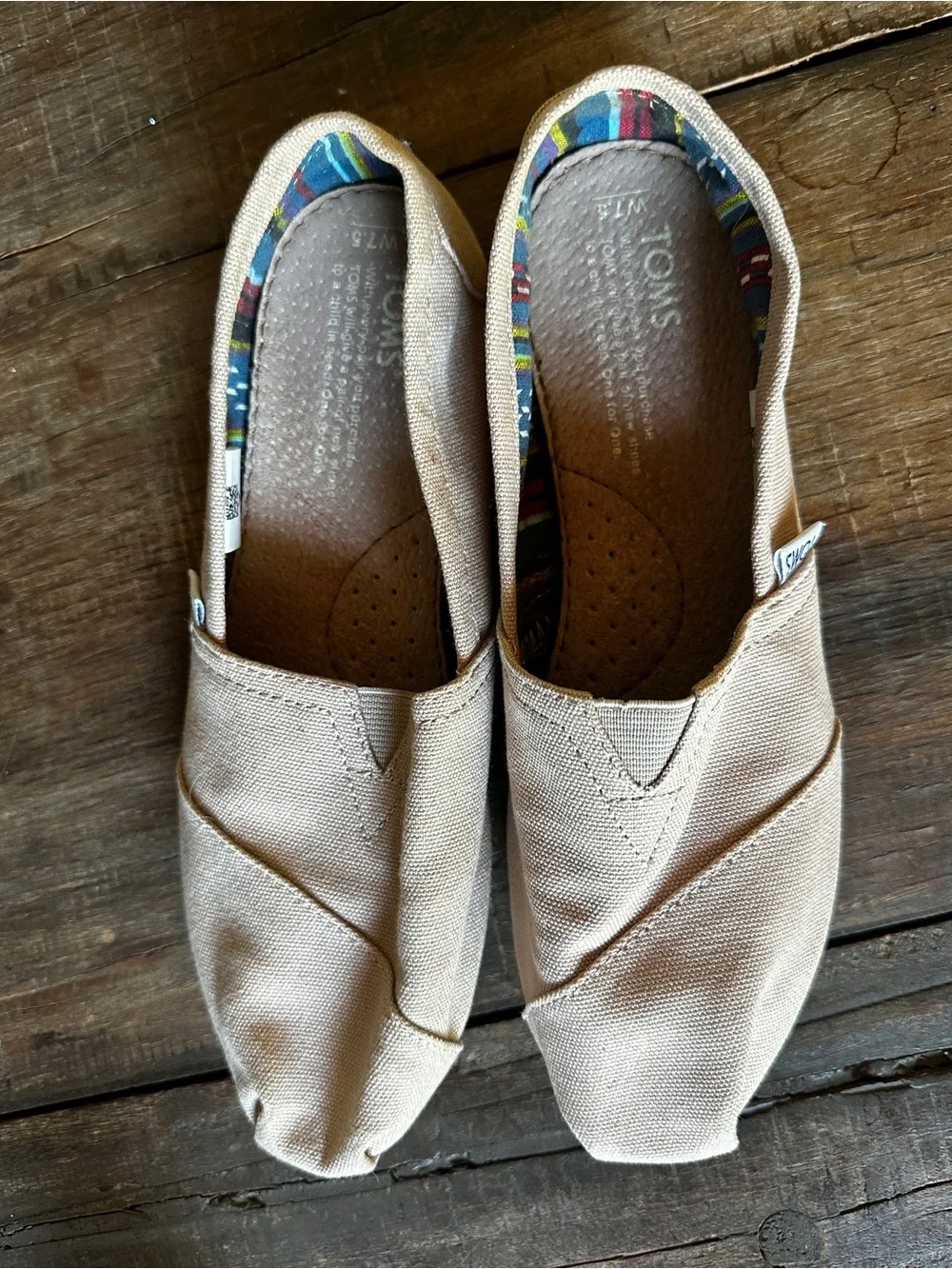 Beige colored Tom’s 7.5